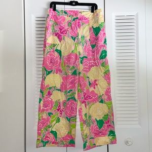 Wide-legged Lilly Pulitzer pants. Size 12.